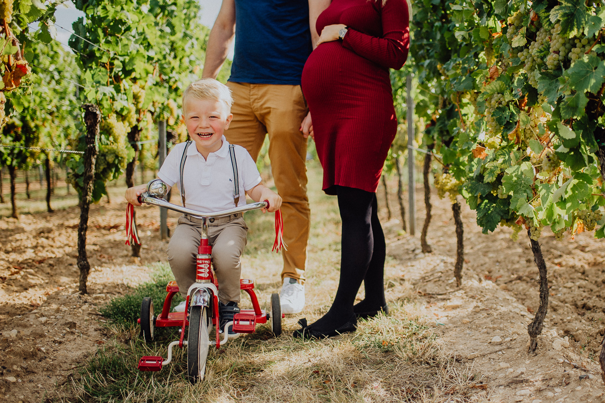 babybauch-familie-weinberg-geschwister-schwangerschaftsshooting-landstuhl.jpg
