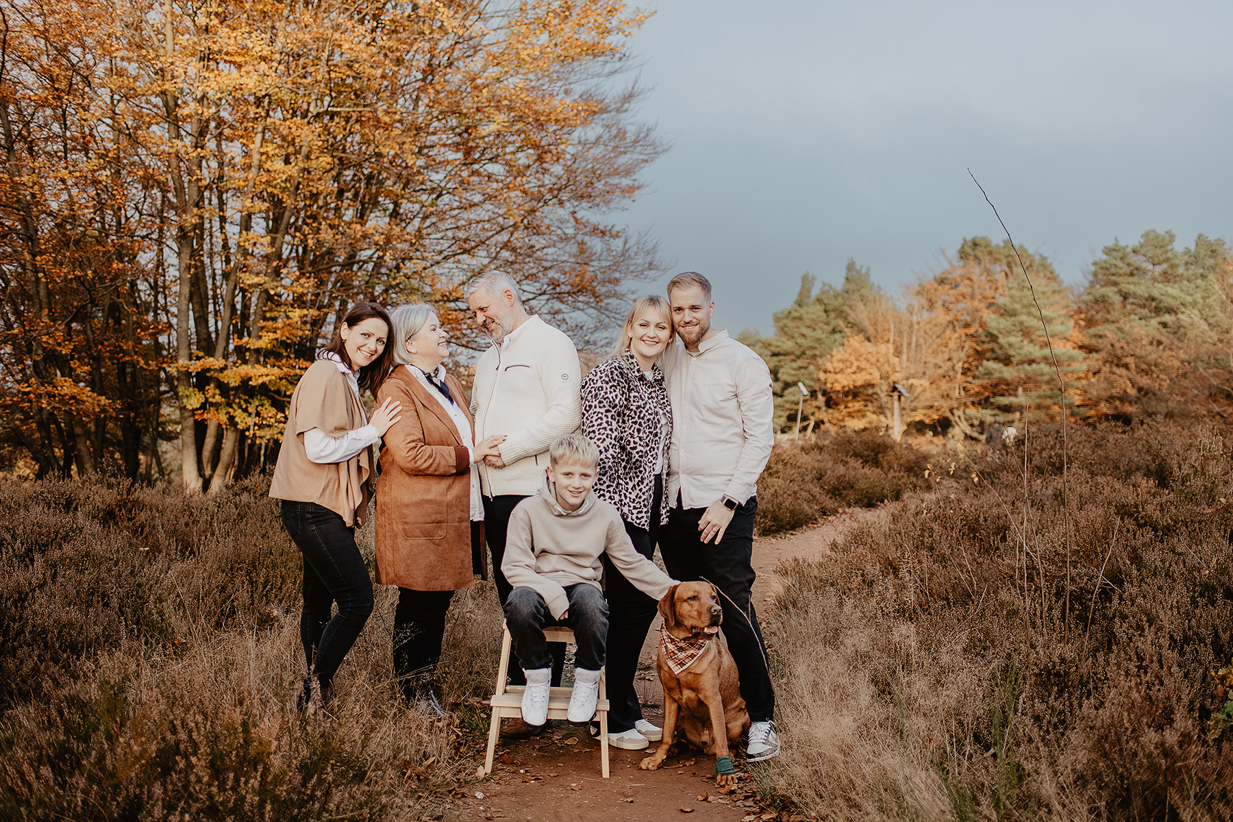 familienshooting-mehrgenerationen-heide-hund-landstuhl.jpg