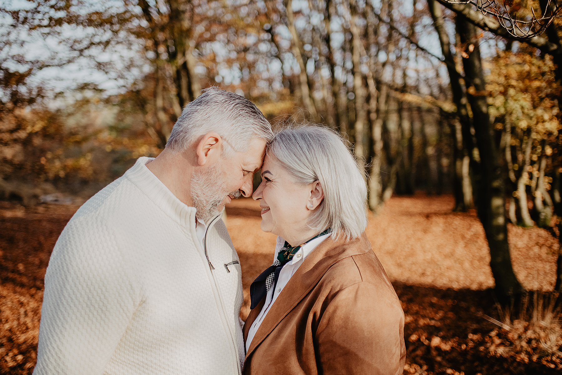 paarshooting-senioren-wald-herbst-portrait-kaiserslautern.jpg